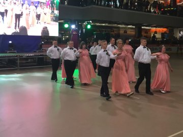 У Луцьку розпочався «Осінній бал». ФОТО