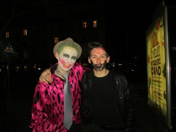 Хелловін у Луцьку: Ку-Клукс-Клан, мерці та тварини. ФОТО