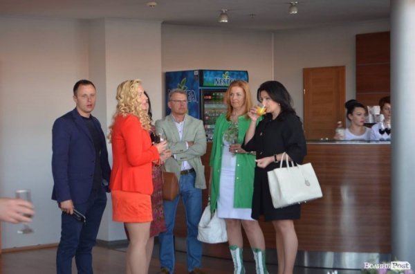 У Луцьку презентували нові автомобілі преміум класу. ФОТО