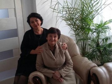 «Трудова династія»: матір і донька вирішили поєднувати серця волинян 