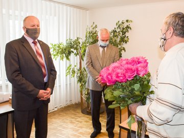 37 років на посаді: у волинському місті звільнився головний комунальник