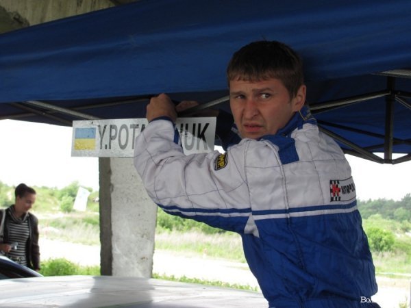 Під Луцьком змагалися автогонщики. ФОТО 