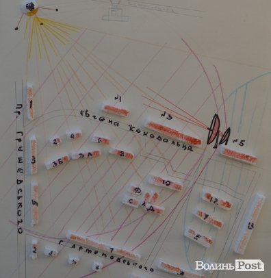 Лучани протестують проти військової техніки. ФОТО 