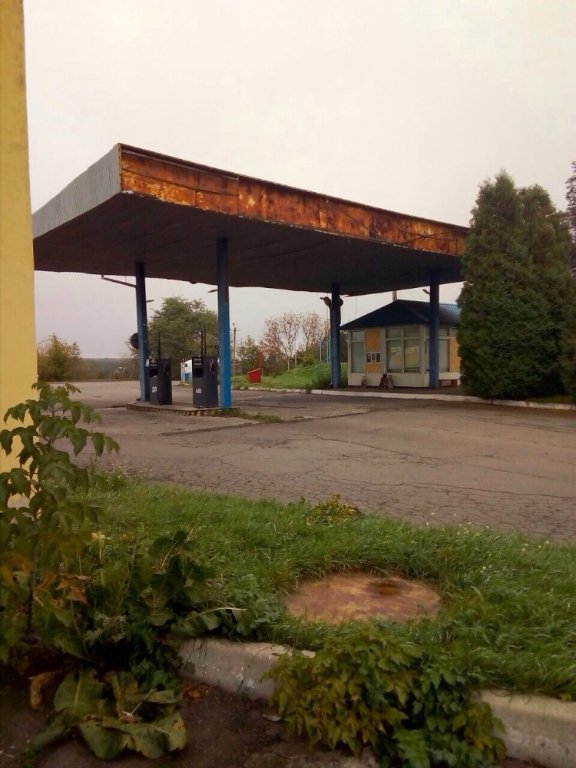 На Волині в оренду здають державну АЗС. ФОТО