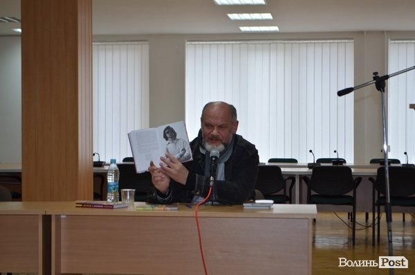 «Биндера - нєплохой», - Неборак в Луцьку про вчителювання на Сході. ФОТО. ВІДЕО.