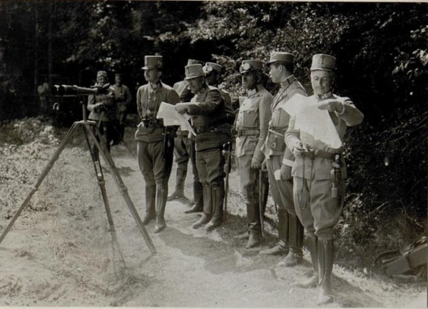 З'явилися унікальні фото останнього Імператора Габсбургів біля Луцька. ФОТО