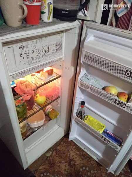 Мамині котлети і домашні яйця: що луцькі студенти ховають у своїх холодильниках