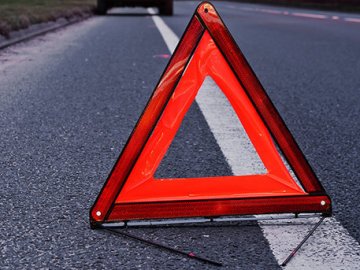 На Волині автомобіль злетів у кювет: постраждали четверо людей