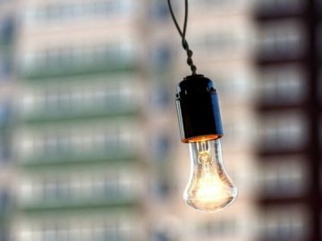 Де на Волині та у Луцьку будуть відключати світло 16 квітня
