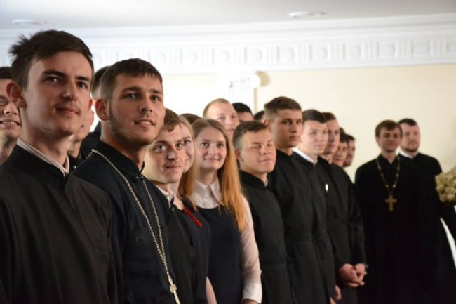 Як владику Михаїла вітали з днем народження. ФОТО