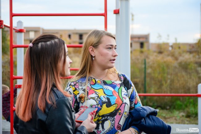 Лаундж-зона, розваги і подарунки: «Інвестор» влаштував грандіозне знайомство сусідам на «Юпітері». ФОТО*