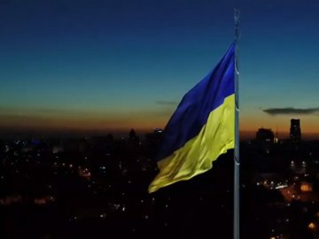 Українські військові «глушать» окупантів державним гімном