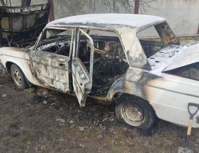 18-річний ковельчанин вкрав і спалив авто. ФОТО