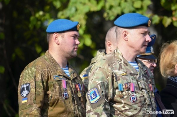 Волинські призовники поїхали на службу. ФОТО