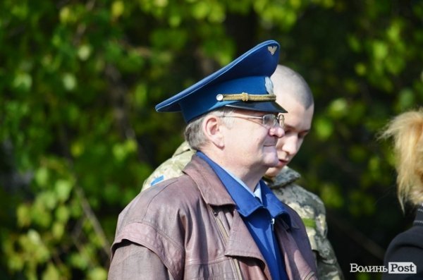 Волинські призовники поїхали на службу. ФОТО