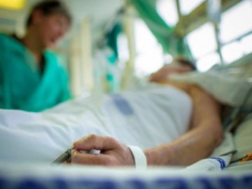 На Буковині від коронавірусу лікують італійця