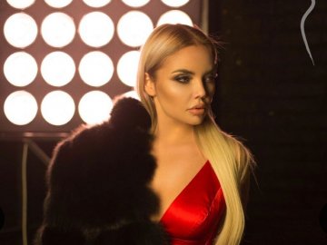 У Стамбулі загадково розбилася на смерть українська модель