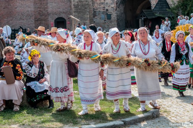 Неймовірні вбрання та іноземні гості: фестиваль «Берегиня» у Луцькому замку. ФОТО