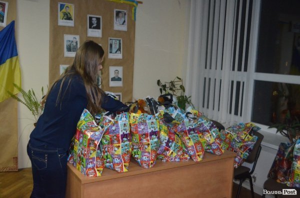 Як у Луцьку творять добро на Фабриці Святого Миколая. ФОТО