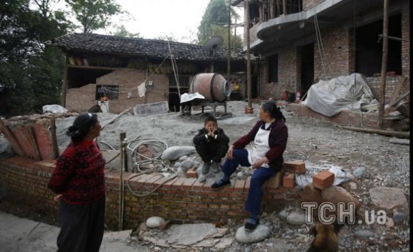 Китай очухується від землетрусів. ФОТО