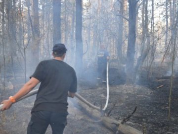 На складах в Балаклії локалізували пожежу