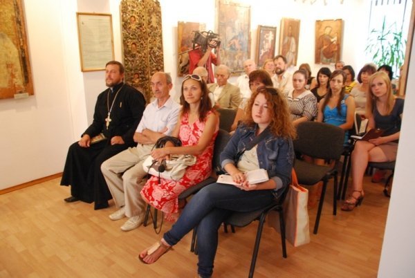 У Луцьку презентували унікальну книгу. ФОТО