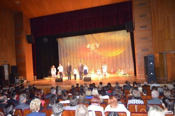 У Луцьку привітали освітян із їхнім професійним святом. ФОТО