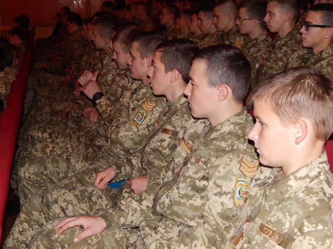 Показ фільмів про УПА зібрав у Луцьку аншлаг. ФОТО