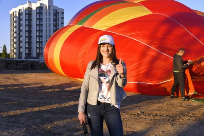 У Луцьку розпочався карнавал повітряних куль. Літали над «Суперновою». ФОТО