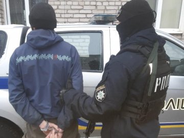 На Волині затримали зловмисника, причетного до збуту наркотиків. ФОТО