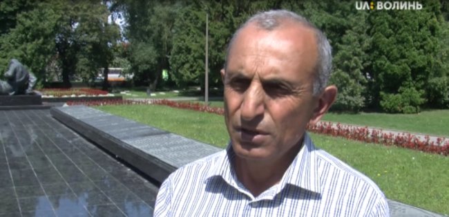 «Шукали десятиліттями»: четверо братів-вірменів знайшли могилу дядька у Луцьку