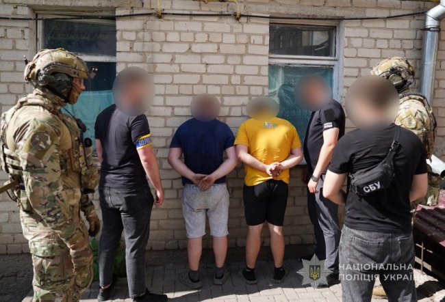 Двоє 19-річних жителів Рівненщини на замовлення Росії підпалили суд та відділення банку у Луцьку