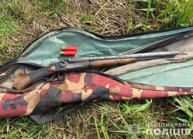 На Волині у 32-річного чоловіка виявили обріз мисливської рушниці з набоями