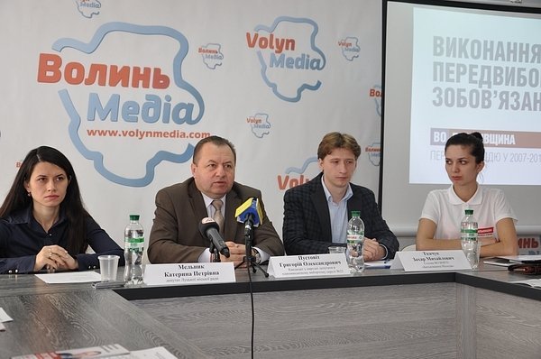 Григорій Пустовіт підписав меморандум про співпрацю із молодіжними лідерами*