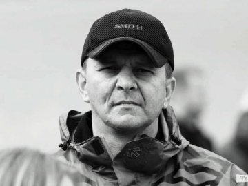 Флешмоб «Долайкався» у Facebook: лучани публікують чорно-білі фото