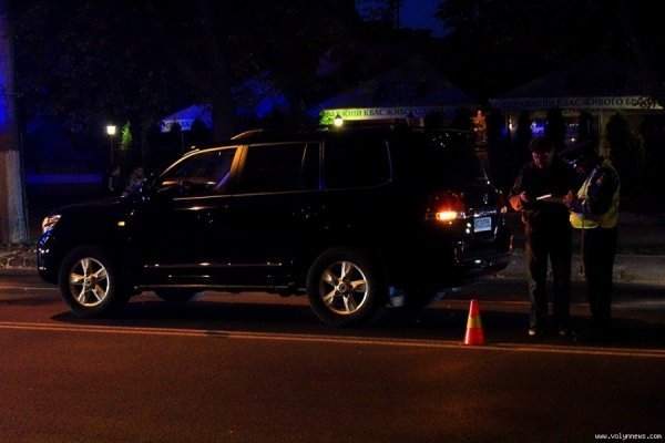 Аварія в Луцьку: зіткнулися два позашляховики. ФОТО