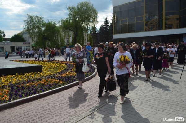 У Луцьку привітали матерів, чиї сини загинули в АТО