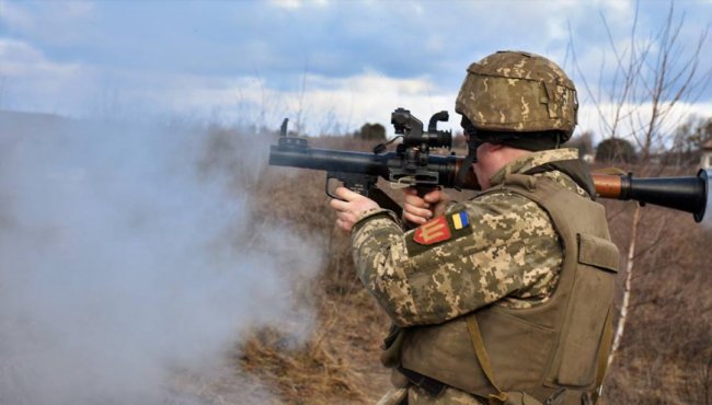Показали, як тренуються стріляти бійці волинської бригади. ФОТО
