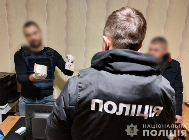 Керівники медзакладів на Волині наживалися на «відкатах»