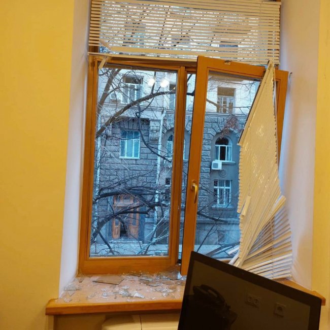 Обстріл Києва 1 січня: загинуло двоє вчених, пошкоджена адмінбудівля Верховної Ради