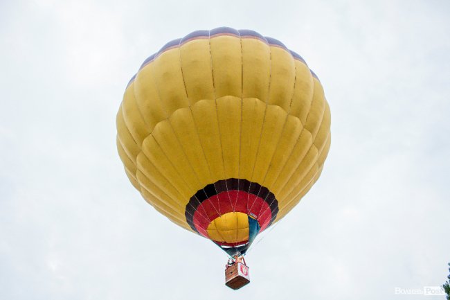 Яскраво, повітряно, незабутньо: фінальний день фестивалю «Aerosfera» у Луцьку. ФОТО