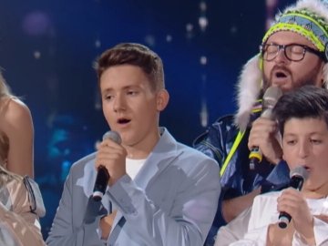 Юний співак з Волині виконував гімн України в новорічну ніч на сцені з відомими артистами. ВІДЕО