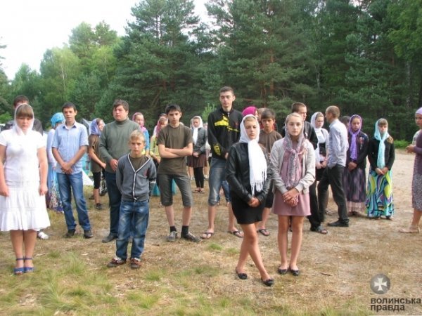 На Волині православну молодь вчили протистояти сектам. ФОТО