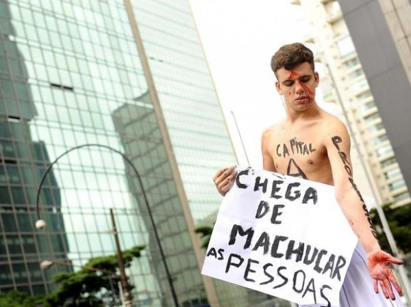 У Бразилії відбувся наймасовіший в історії гей-парад. ФОТО