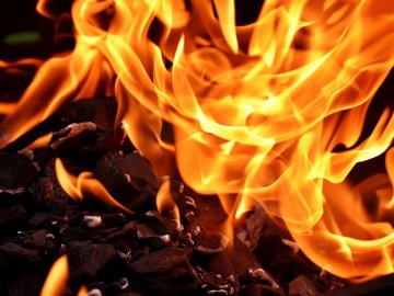 У волинському селі через замикання електромережі сталася пожежа