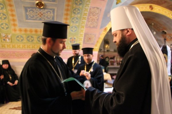 Випускний у  Волинській богословській академії. ФОТО. ВІДЕО