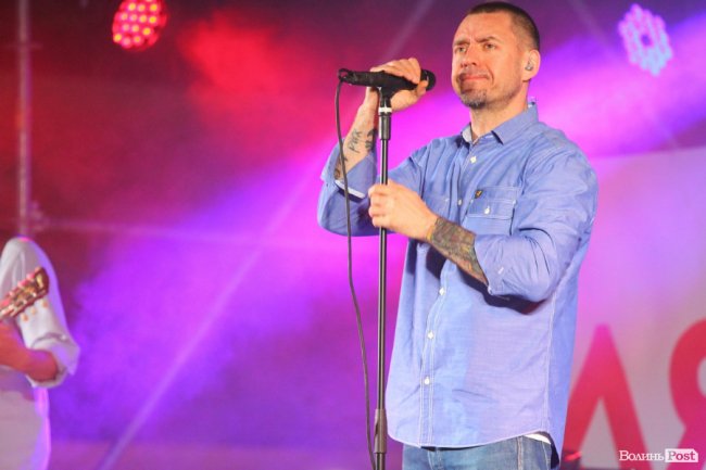 Як це було: фото грандіозного концерту «Ляпис 98» у «ПортCity»