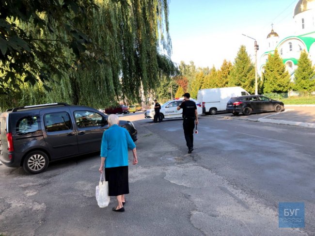 На Волині мешканців багатоповерхівки евакуювали через підозрілий предмет, схожий на вибухівку. ФОТО