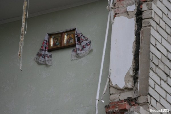 «Боялася ночувати, а дітей взагалі в квартиру не пустила», - жителька обваленого будинку 