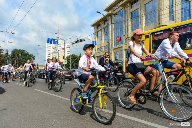 Як у Луцьку відсвяткували 29-ту річницю Незалежності України. ФОТОРЕПОРТАЖ